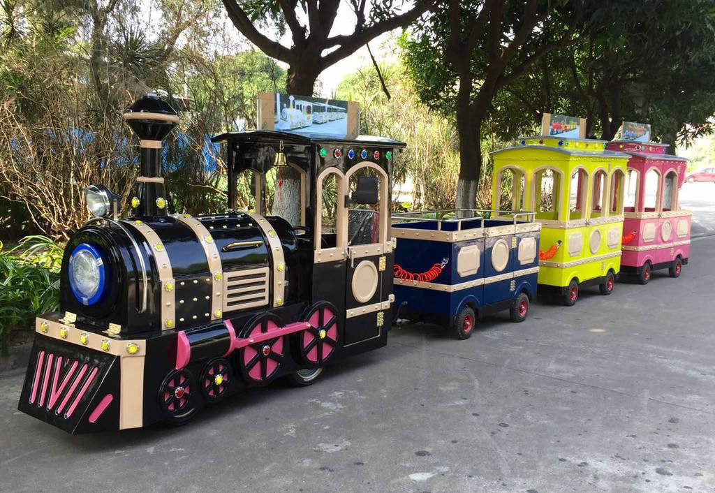 雁山景区广商场无轨观光小火车电动儿童游乐设备小火车可坐人户外玩具